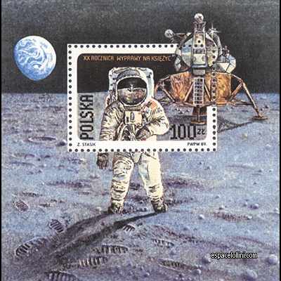the stamp 9000 POL 2 B