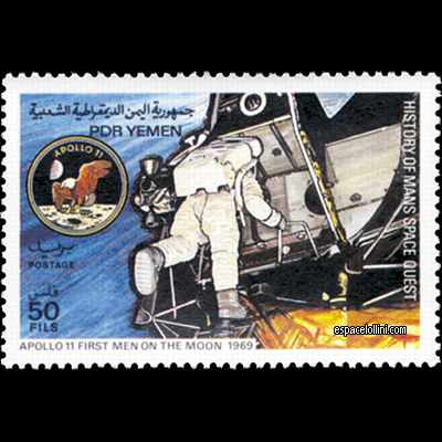 le timbre 7930  YES 3