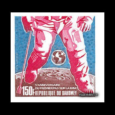 le timbre 4500 DAH 12 A