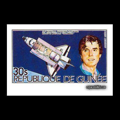 le timbre 7831 GUI 1 A
