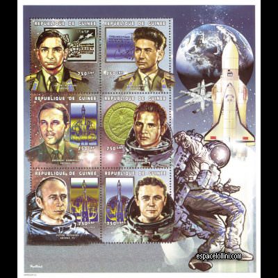 le timbre 10100  GUI 16/21 C