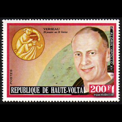 le timbre 4500 HAU 18