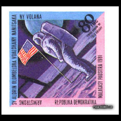 the stamp 7400 MAD 2 A
