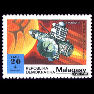 le timbre 8790 MAD 1