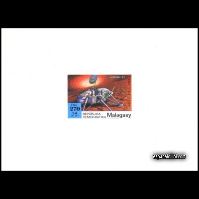 le timbre 8790 MAD 5 EA