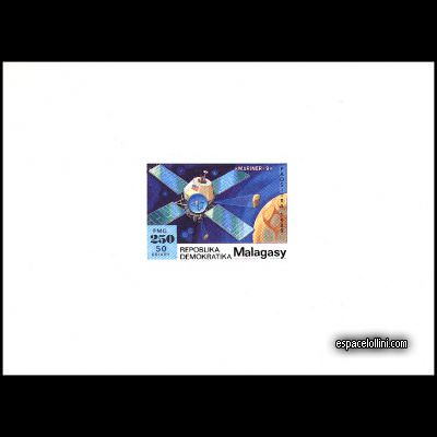 le timbre 8790 MAD 4 EA