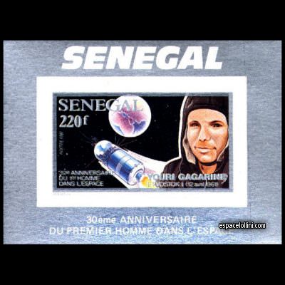 le timbre 9275 SEN 4 BA