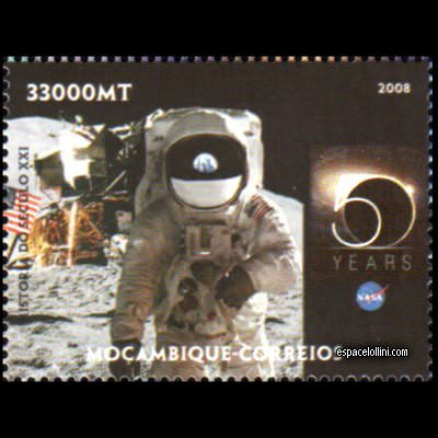 the stamp 10430 MOZ 1