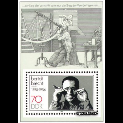 le timbre astronome DDR 12 B