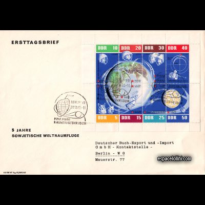 the stamp 900 DDR 9 F