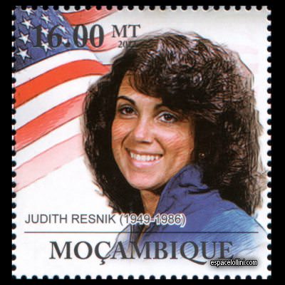 the stamp 10487 MOZ 2 detail