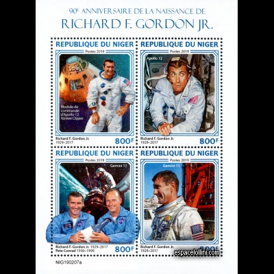 the stamp 10580 NIG 6/9 C
